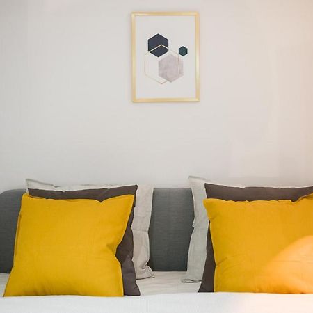 Cosy Apartment In Perfect Location Краків Екстер'єр фото