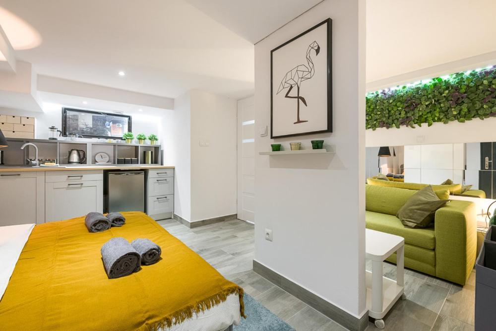 Cosy Apartment In Perfect Location Краків Екстер'єр фото